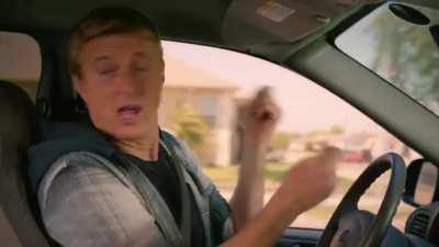 Pink Floyd fans waiting 4 minutes for the first lyric to start