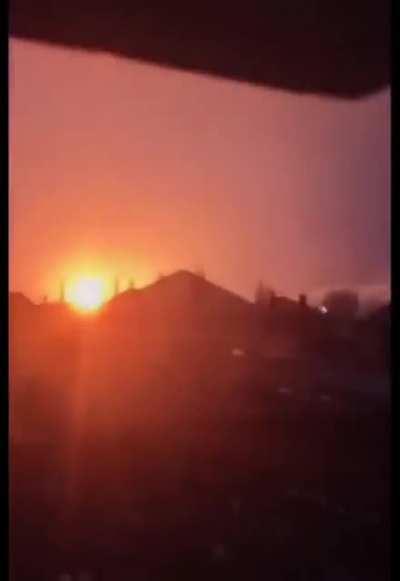 Supposed video of Ukrainian attack helicopter, striking oil facility in Belgorod, Russia