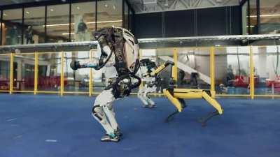 Boston Dynamics Back At It Again