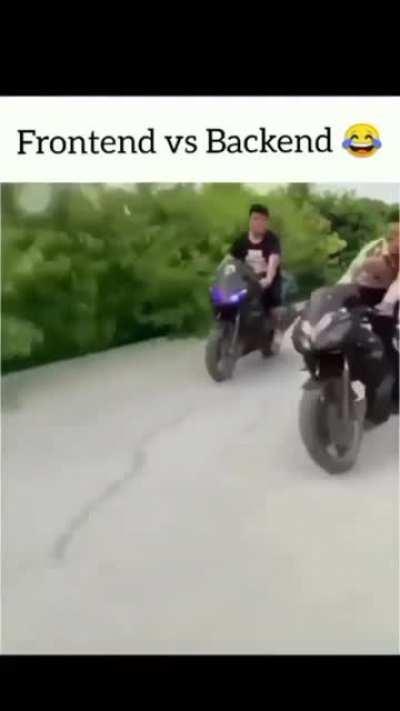 Frontend Developer vs Backend Developer