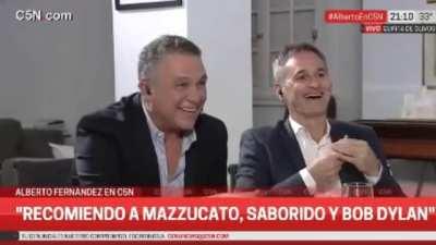 Alberto admite que le prohibieron usar twitter y ahora se lo manejan otros 