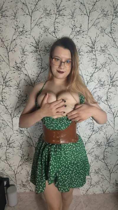 I'll be honest, i should be gagging on your cock rn...