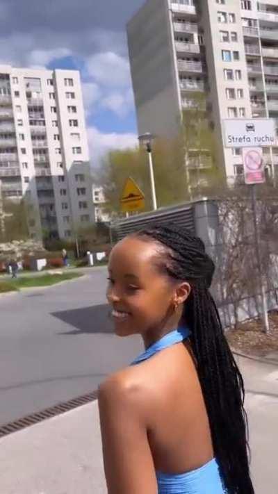 Rwandan hottie 🇷🇼 