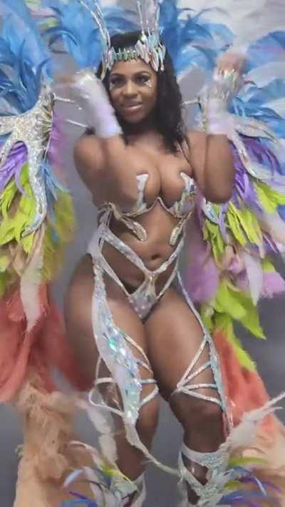 Ready for the road (@kay.lvoe)