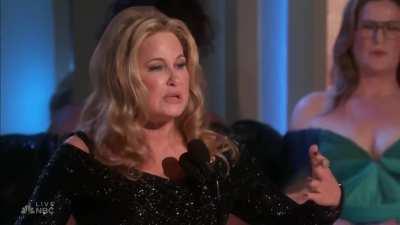 Jennifer Coolidge delivers an epic Golden Globes acceptance speech that makes The White Lotus creator Mike White cry (full speech)