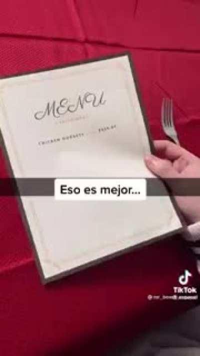 grande Mr Beast demostrando la buena gastronomia