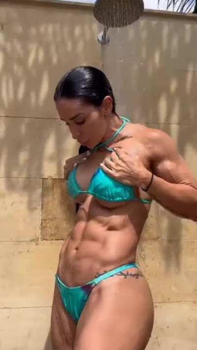 Ana Cozar