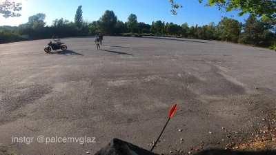 Trying motoarchery for the first time