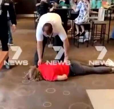 Boy thrown out of a hotel in Australia for not wearing a face mask.