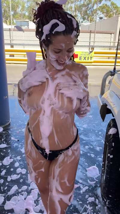 I love washing strangers cars