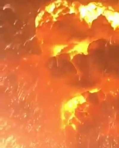 Оскара этому оператору.