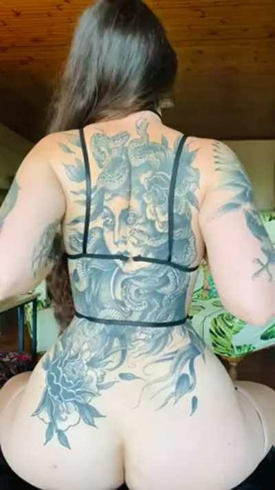 She was the perfect mix of naughty and nice. An alt ass brunette with pale skin and a tattoo that made her even more irresistible. He couldn't resist her, and neither could you. Find out what happens when they meet in th