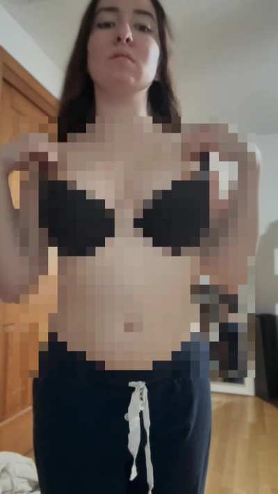 Losers with a cock under 8”only deserve to see pixels