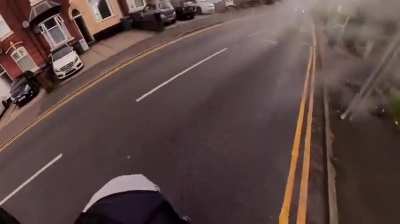 Gang On Motorbikes Try To Steal A Mans Bike In West Bromwich 