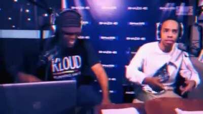 Did a flip of Earl's verse on Bill with Mac Miller (Delusional Thomas). Kinda happy with the way this turned out , lmk what you guys think ♥️