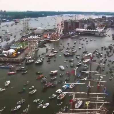 [timelapse] 9 hours at Amsterdam port