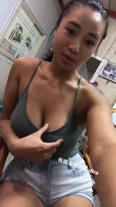 Jessica Cleavage & Nipple Pastie