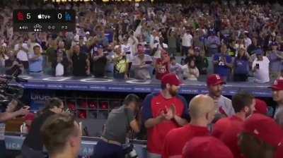 [Highlight] [Highlight] Albert Pujols celebrates with his team and takes a curtain call following his 700th home run.