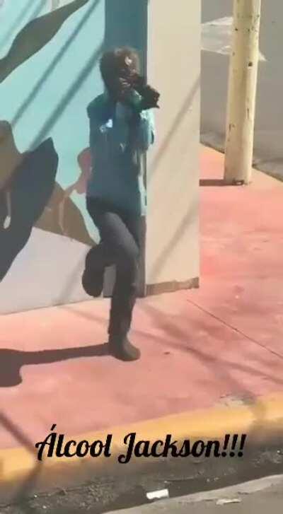 alcohol jackson, the Brazilian DRUNK AS FUCK Michael Jackson