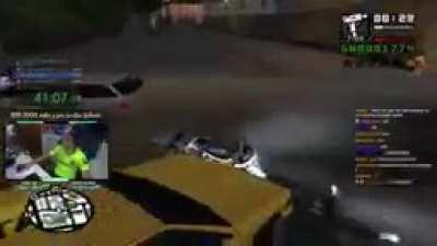 Este clip es una reliquia de los streams de bana.