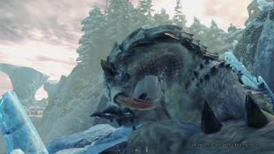 Just a Barioth being a good kitty