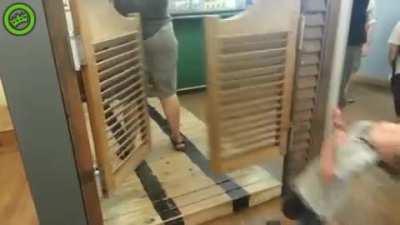 Take a Look around, honey...