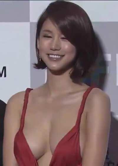 ‎South Korean actress Oh In-Hye has amazing baby feeders