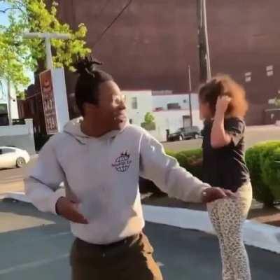 i literally can't stop watching this shit. the fan snapped too. that's a dream, to freestyle back and forth w uzi