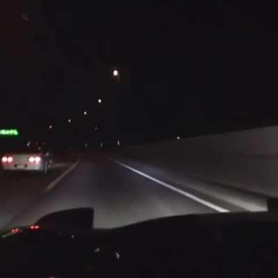 Wangan run - RX7 FD vs an R32 GTR