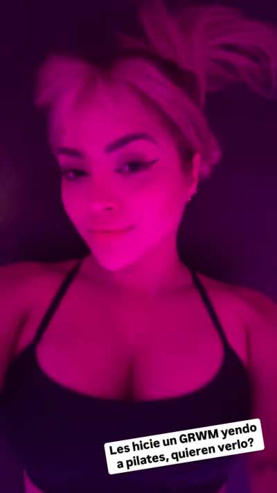 Quieren verla haciendo pilates?😳