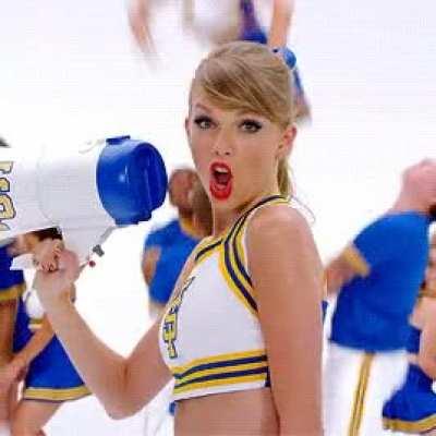 I Need Cheerleader Taylor to Dominate Me