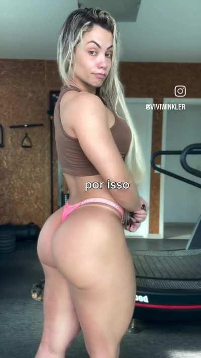 Can i touch it? 🍑 