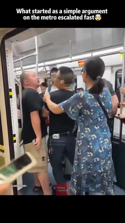 Average fight in Zhongguo 