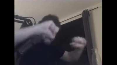 When you look at your mid's score and they're 0/5 8 minutes into the game