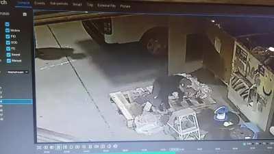 Coworker: I shall break this pallet, and it will submit to me!