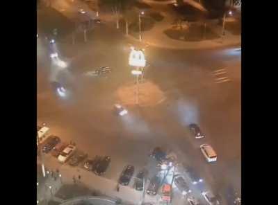 Like a BOSS... an idiot boss 🤦‍♂️