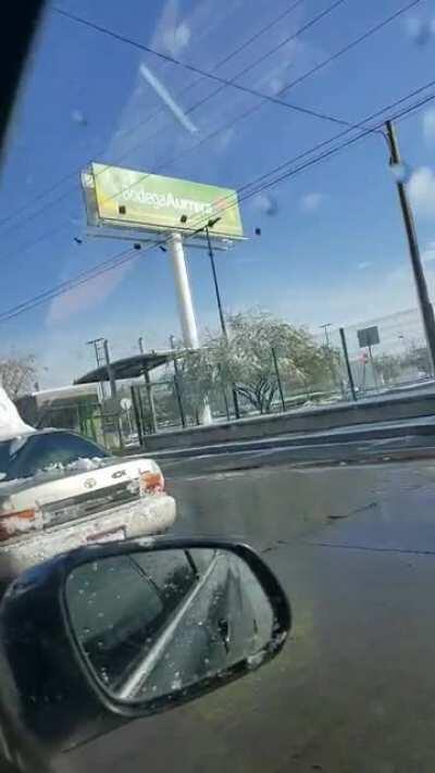 Allá en tu rancho donde casi nunca nieva