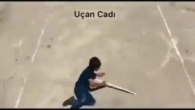 Doğu’da bir köy okulunda “öğretmenim bugün hava sıcak!