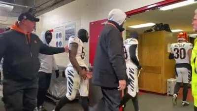 [HIGHLIGHT] Post game outburst 