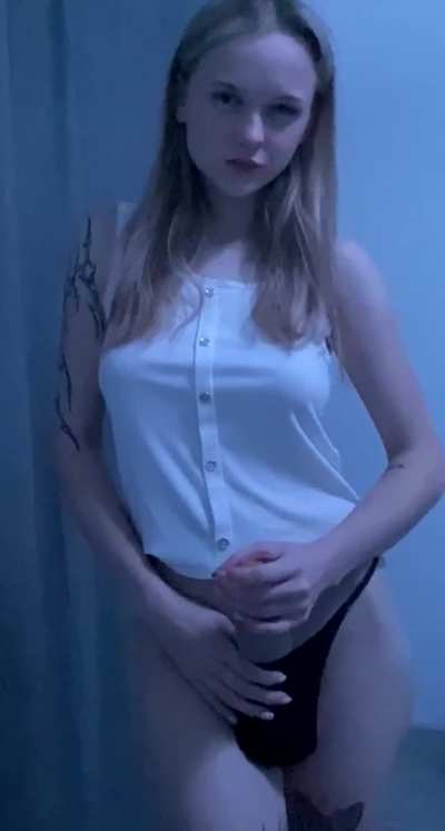 I bend to show you everything you want