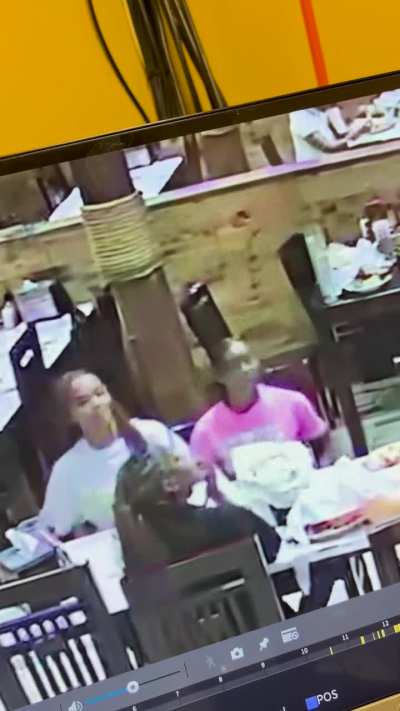 5 people dine and dash on only a $104 tab for everything