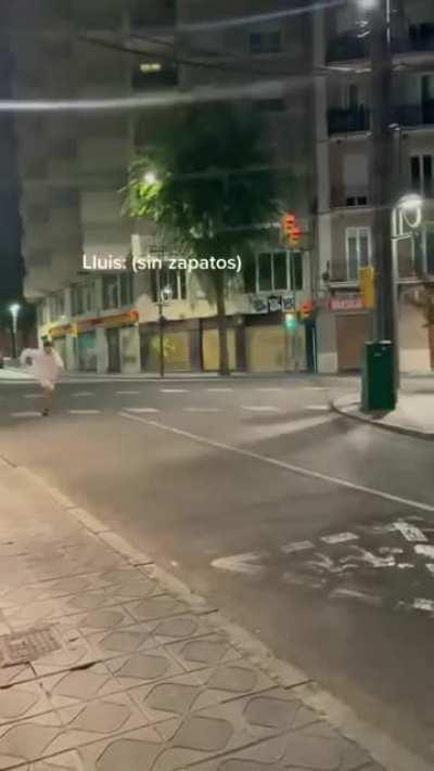 Who Runs the Fastest