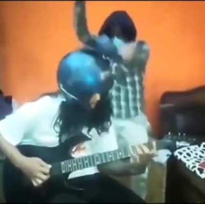 Нужно придумать название этой группе