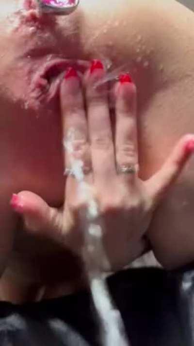 If I sit on your face you might drown 🤭😍💦