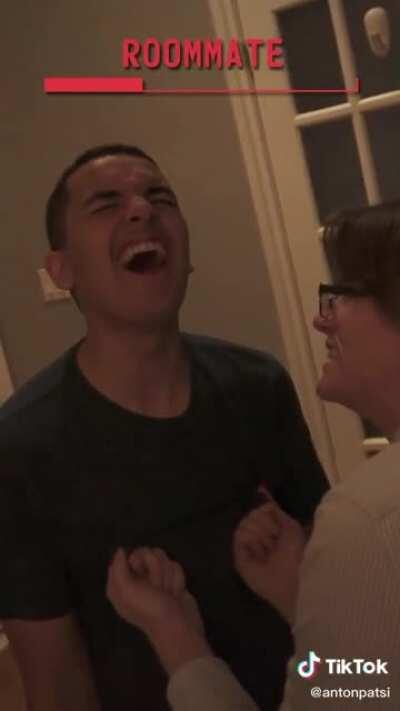 I just stumbled upon this on tiktok and laughed way more than i have strength to admit