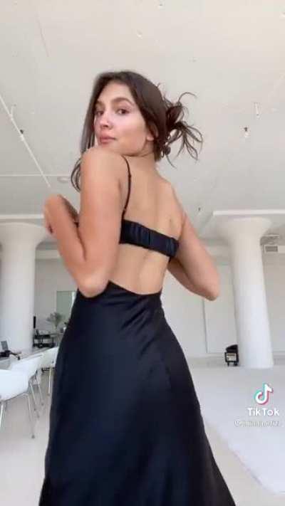 Can I hear a little commotion for the dress?