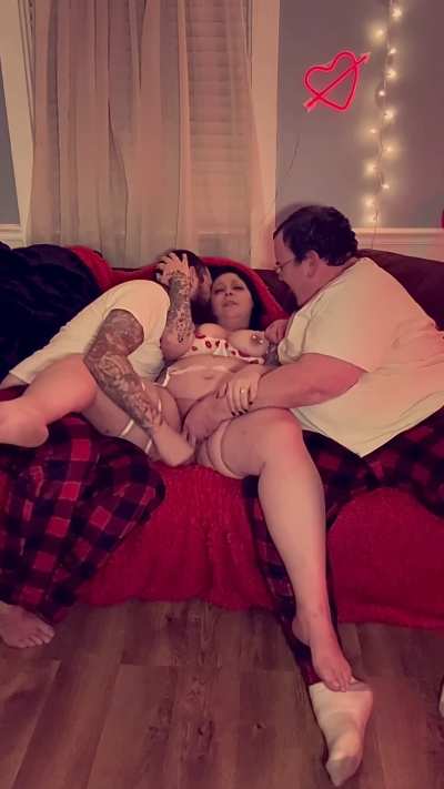 Perk of being poly, two guys to get you off!