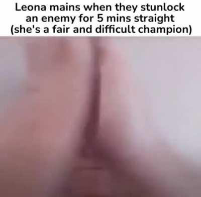 leona mains