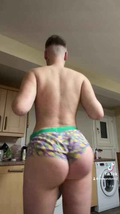 it’s so heavy 🙈