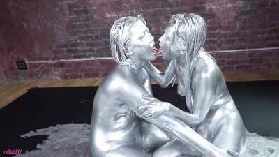 [AEGE-031] Haruna Kawai and Yurika Hiyama Lesbians Kissing